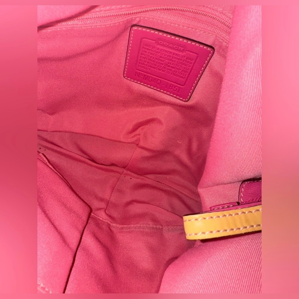 Coach Signature Pink Optic C Hobo Bag #1851 💎 - Picture 6 of 7
